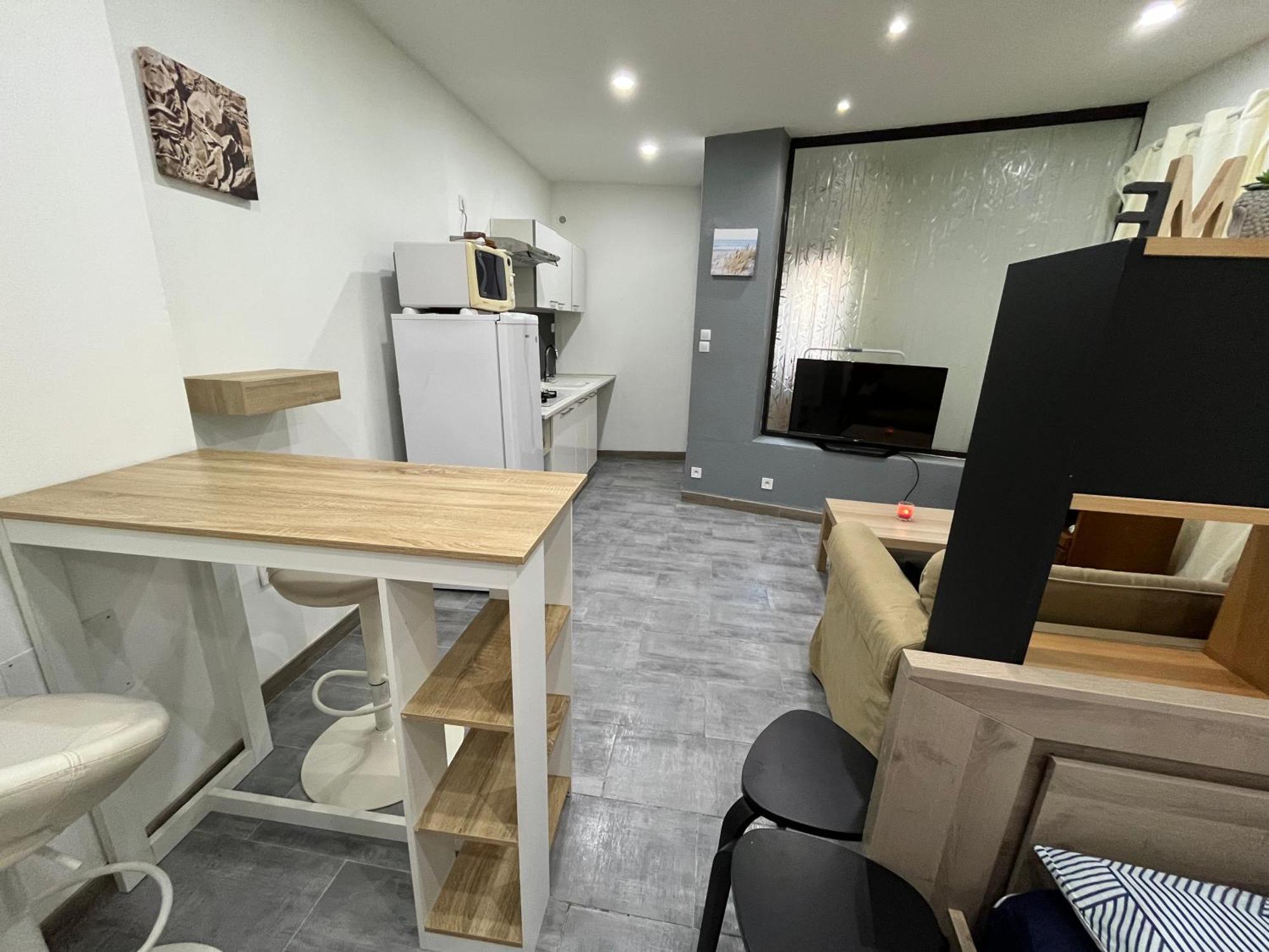 Grand Studio Lunel  Luaran gambar