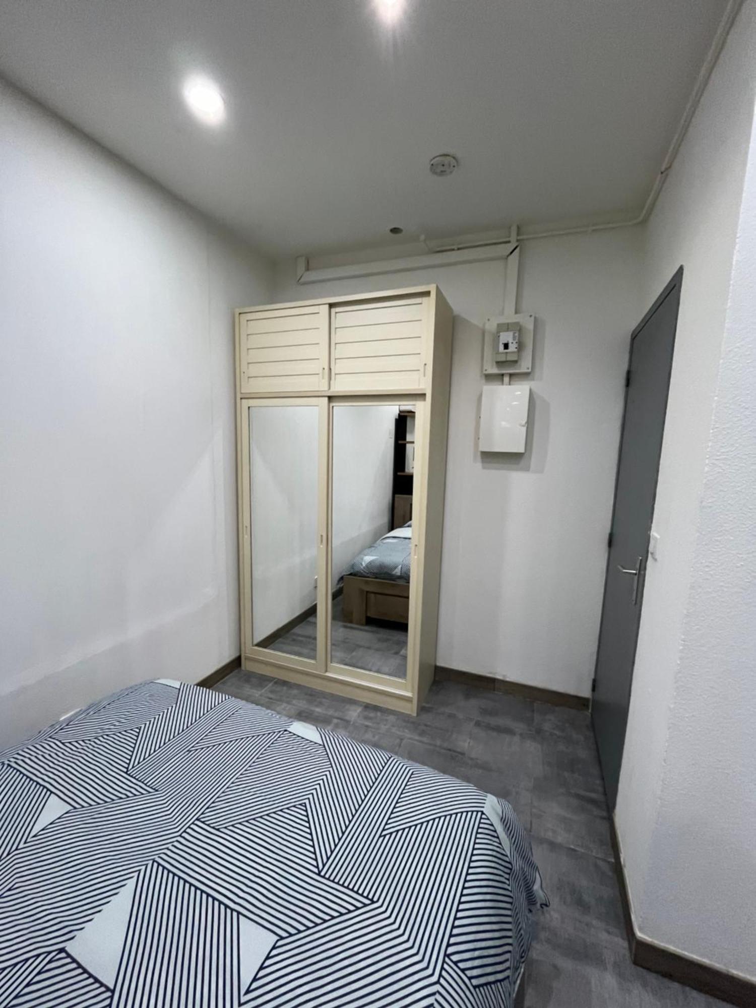 Grand Studio Lunel  Luaran gambar